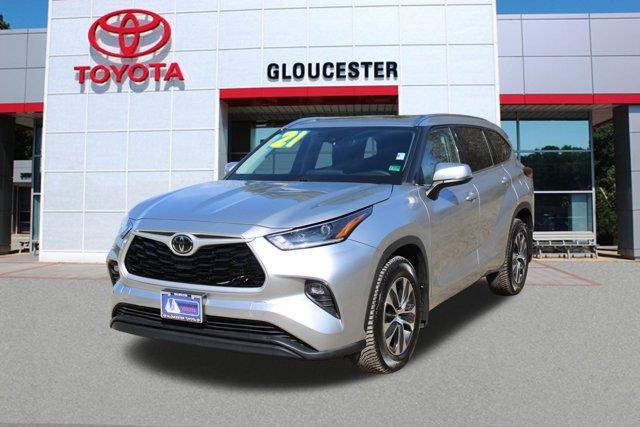 used 2021 Toyota Highlander car, priced at $31,987