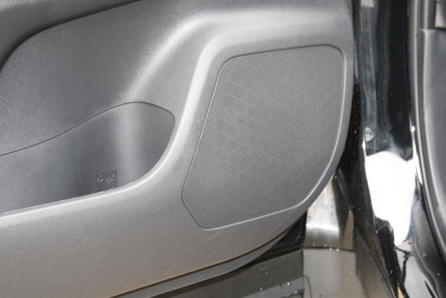 used 2025 Toyota Highlander car, priced at $39,987