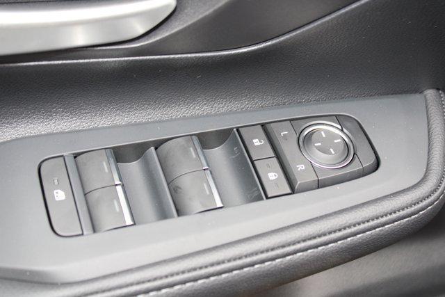 used 2025 Toyota Highlander car, priced at $39,987