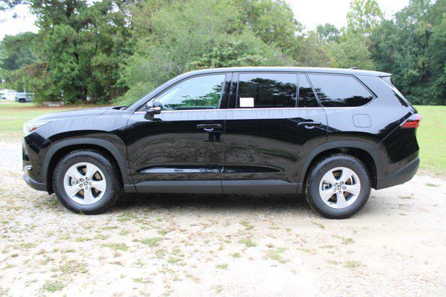 used 2025 Toyota Highlander car, priced at $39,987