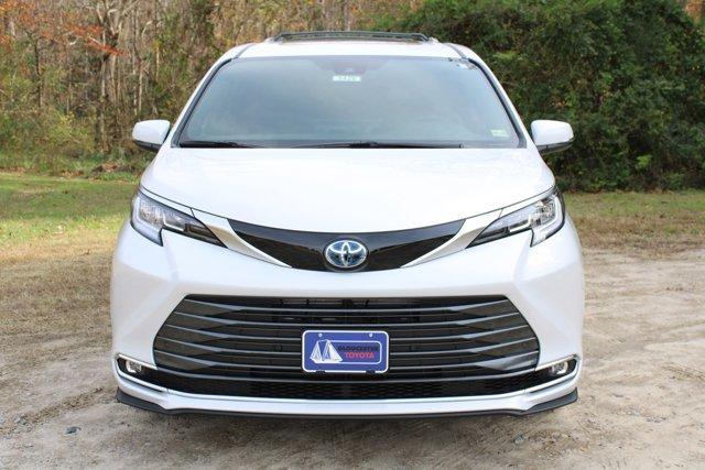 new 2025 Toyota Sienna car, priced at $57,399