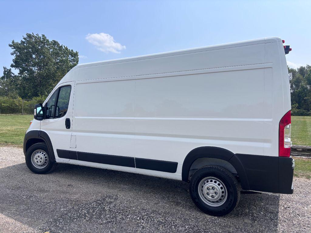 used 2024 Ram ProMaster 2500 car, priced at $33,000