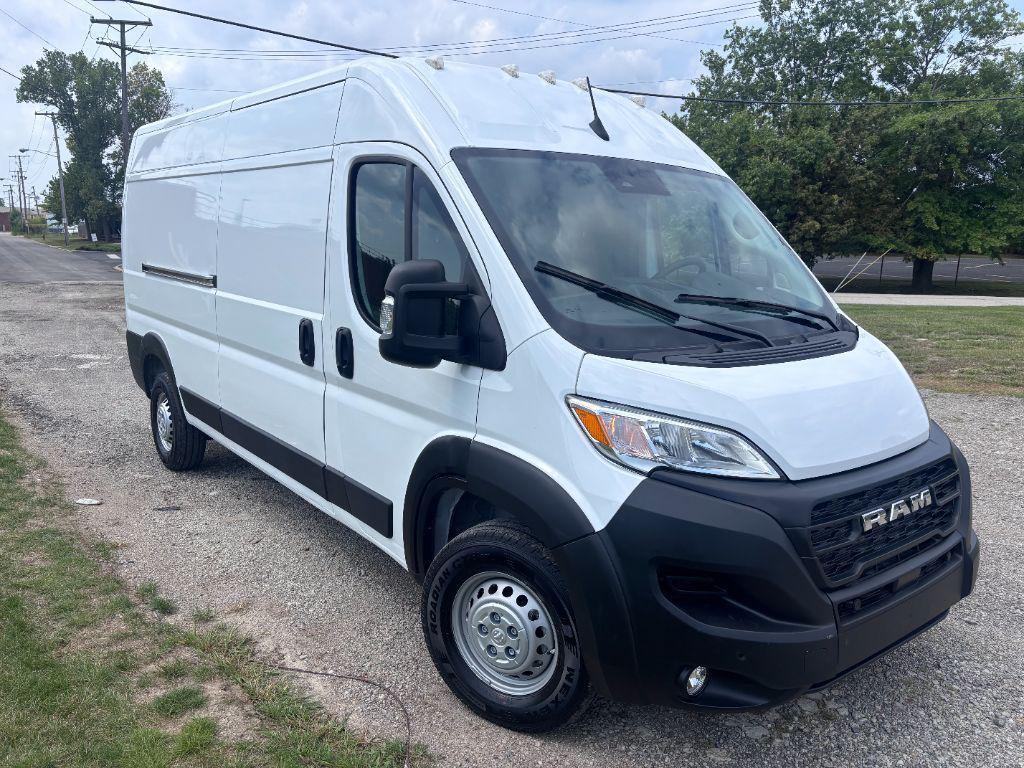 used 2024 Ram ProMaster 2500 car, priced at $33,000