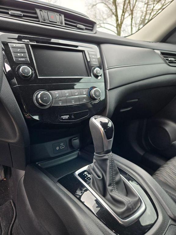 used 2020 Nissan Rogue car, priced at $15,000
