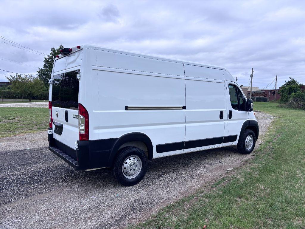 used 2024 Ram ProMaster 2500 car, priced at $28,000