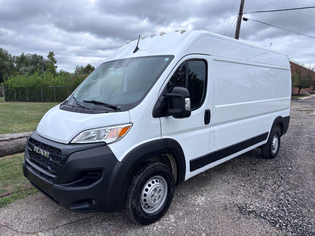 used 2024 Ram ProMaster 2500 car, priced at $28,000