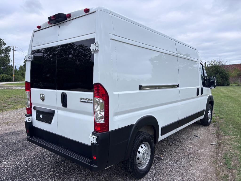 used 2024 Ram ProMaster 2500 car, priced at $28,000