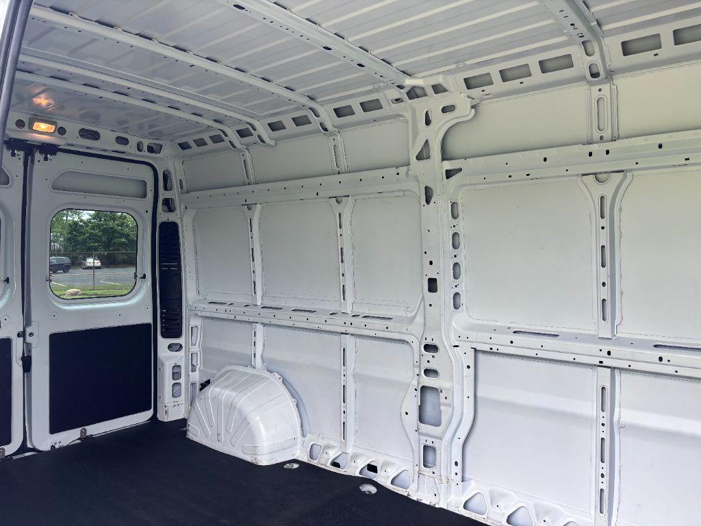 used 2024 Ram ProMaster 2500 car, priced at $28,000
