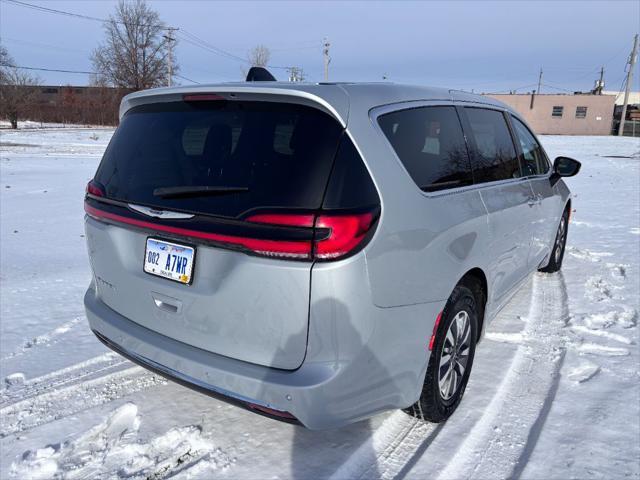 used 2024 Chrysler Pacifica Hybrid car, priced at $38,900