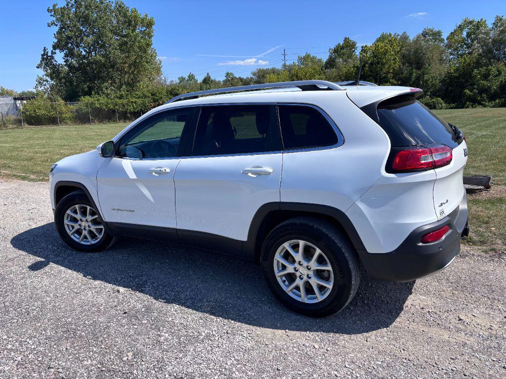 used 2018 Jeep Cherokee car, priced at $11,500