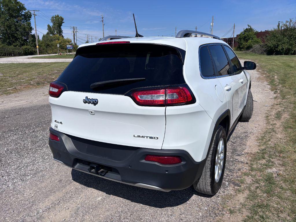 used 2018 Jeep Cherokee car, priced at $11,500