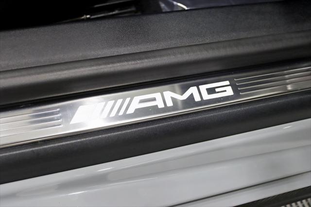 used 2022 Mercedes-Benz AMG SL 63 car, priced at $117,800