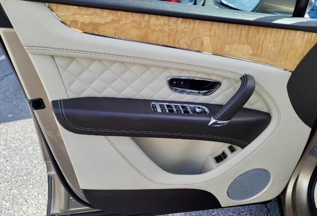 used 2019 Bentley Bentayga car, priced at $89,800