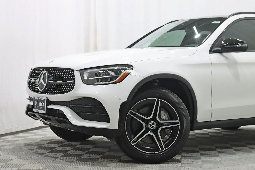 used 2022 Mercedes-Benz GLC 300 car, priced at $31,800