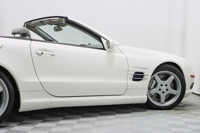 used 2006 Mercedes-Benz SL-Class car, priced at $23,800