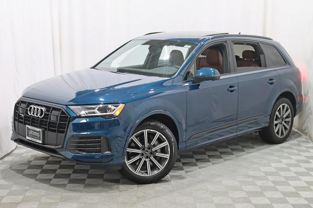 used 2022 Audi Q7 car, priced at $42,980