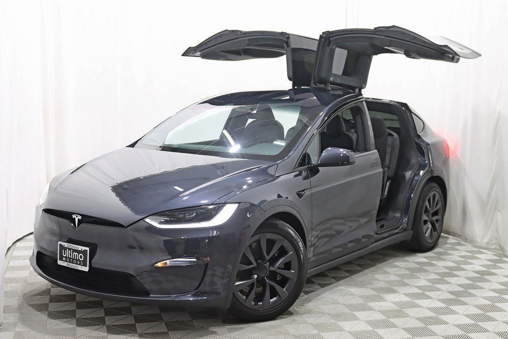 used 2024 Tesla Model X car, priced at $67,800