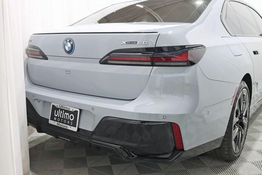used 2023 BMW i7 car, priced at $71,800
