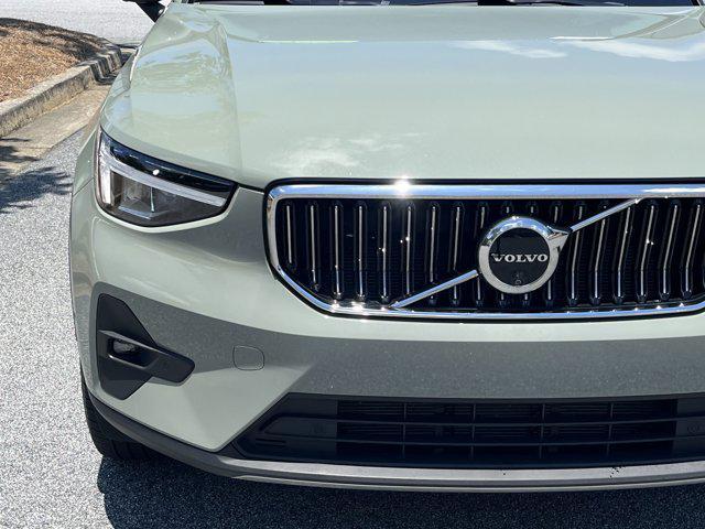 used 2024 Volvo XC40 car, priced at $39,897
