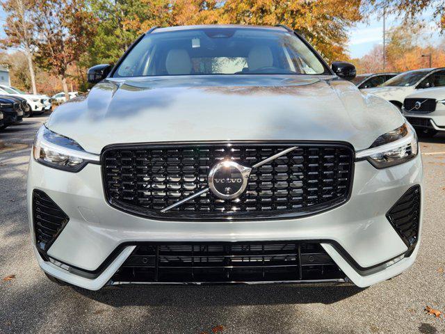 new 2025 Volvo XC60 car, priced at $59,885