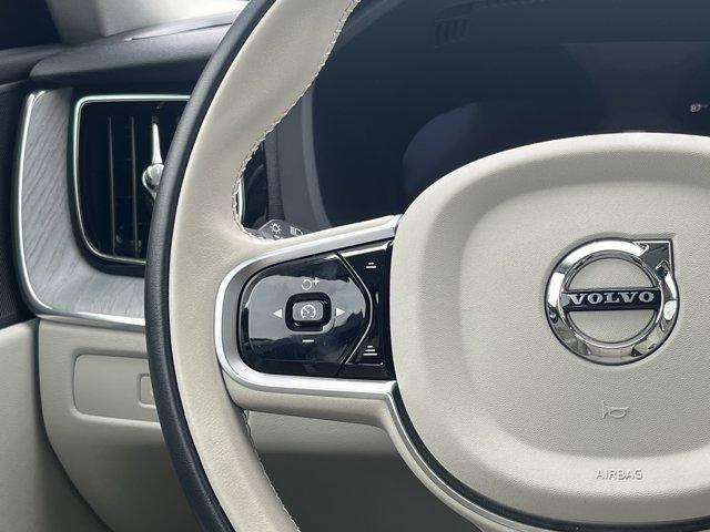 new 2025 Volvo XC60 car, priced at $54,585