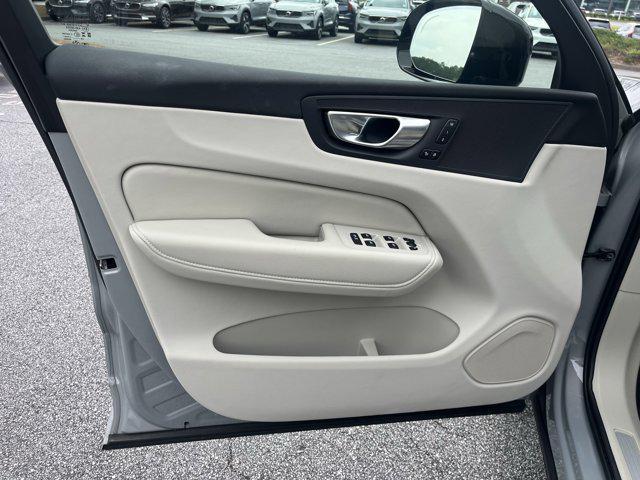 new 2025 Volvo XC60 car, priced at $54,585