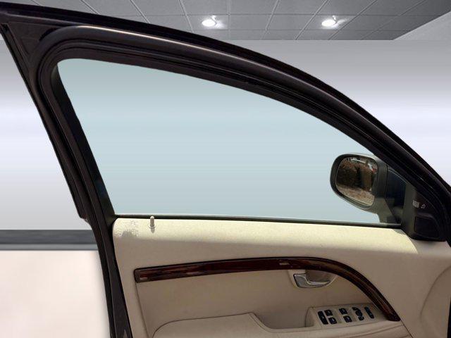 used 2014 Volvo S80 car, priced at $10,898