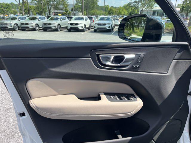 new 2026 Volvo XC60 car, priced at $57,985