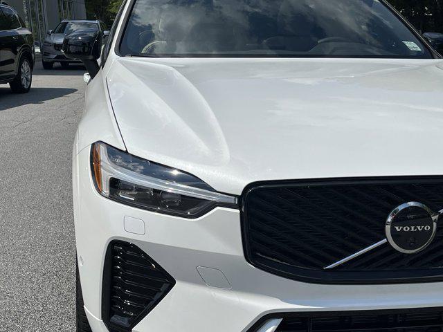 new 2026 Volvo XC60 car, priced at $57,985