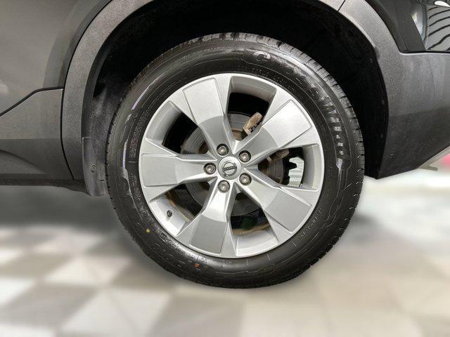 used 2022 Volvo XC40 car, priced at $26,898