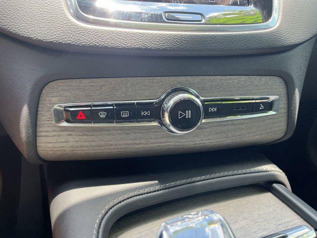 used 2022 Volvo XC90 Recharge Plug-In Hybrid car, priced at $43,195