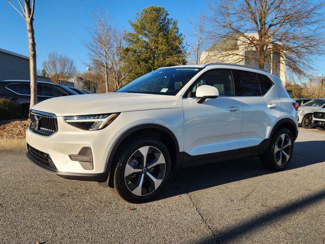 new 2025 Volvo XC40 car, priced at $45,465