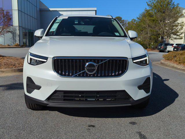 new 2025 Volvo XC40 car, priced at $45,465