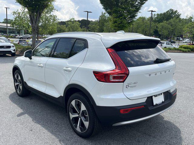 new 2025 Volvo XC40 car, priced at $45,485