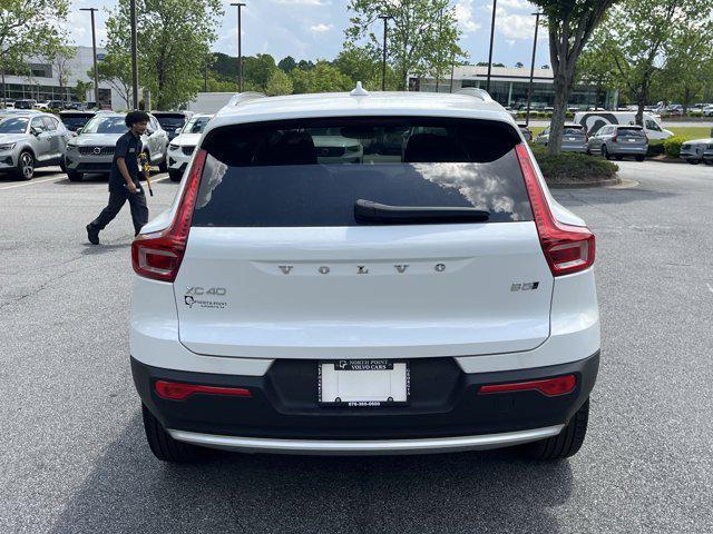 new 2025 Volvo XC40 car, priced at $45,485