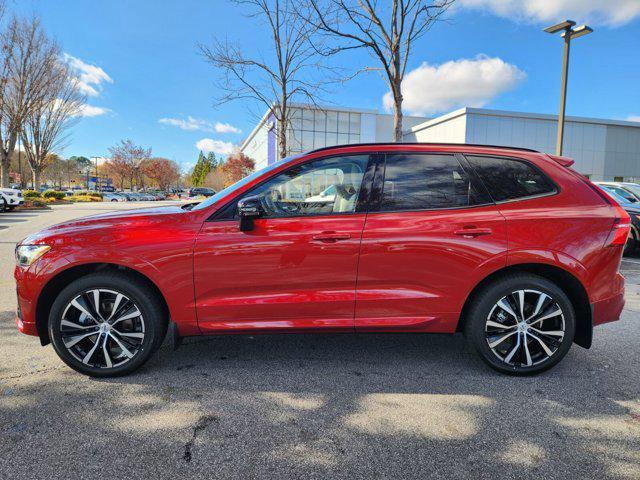 new 2025 Volvo XC60 car, priced at $56,360