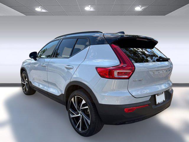 used 2022 Volvo XC40 car, priced at $31,895