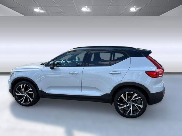 used 2022 Volvo XC40 car, priced at $31,895