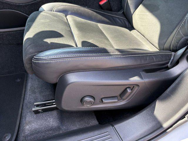 used 2022 Volvo XC40 car, priced at $31,895