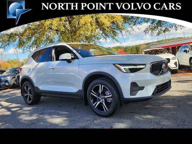 new 2025 Volvo XC40 car, priced at $45,440