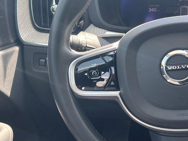 used 2022 Volvo XC60 car, priced at $36,895