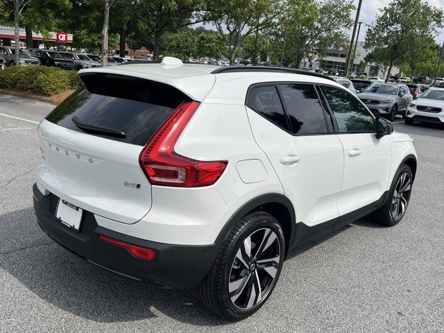 new 2025 Volvo XC40 car, priced at $51,015