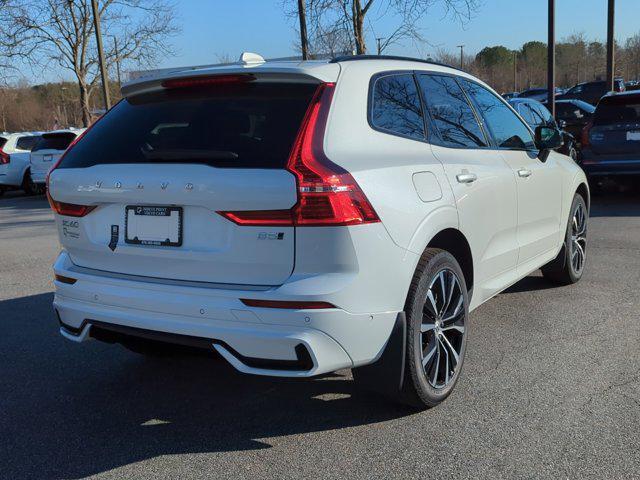 new 2025 Volvo XC60 car, priced at $55,560