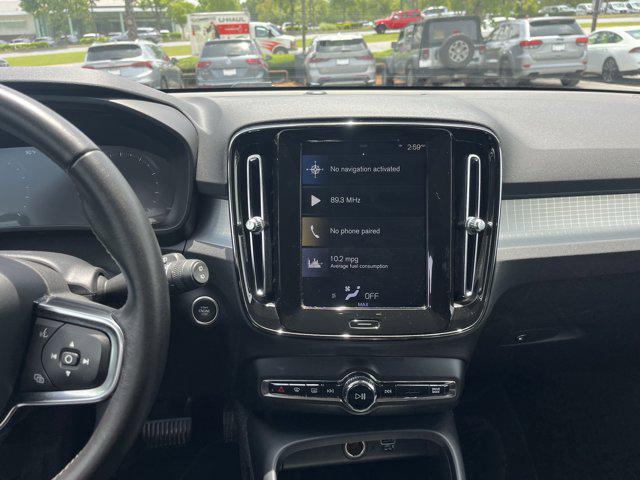used 2020 Volvo XC40 car, priced at $17,897