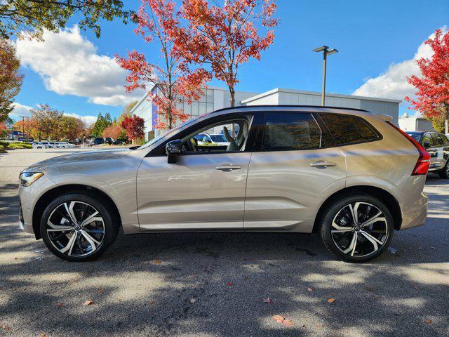 new 2025 Volvo XC60 car, priced at $59,885