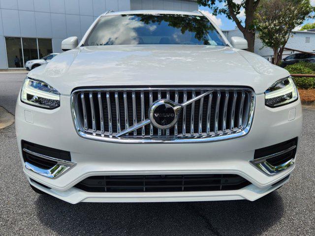 new 2025 Volvo XC90 Plug-In Hybrid car