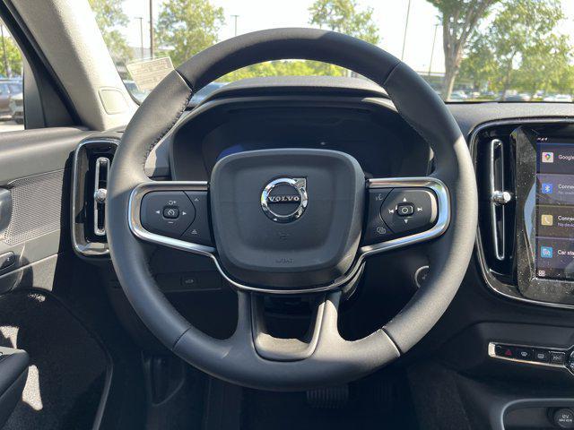 new 2025 Volvo XC40 car, priced at $45,485