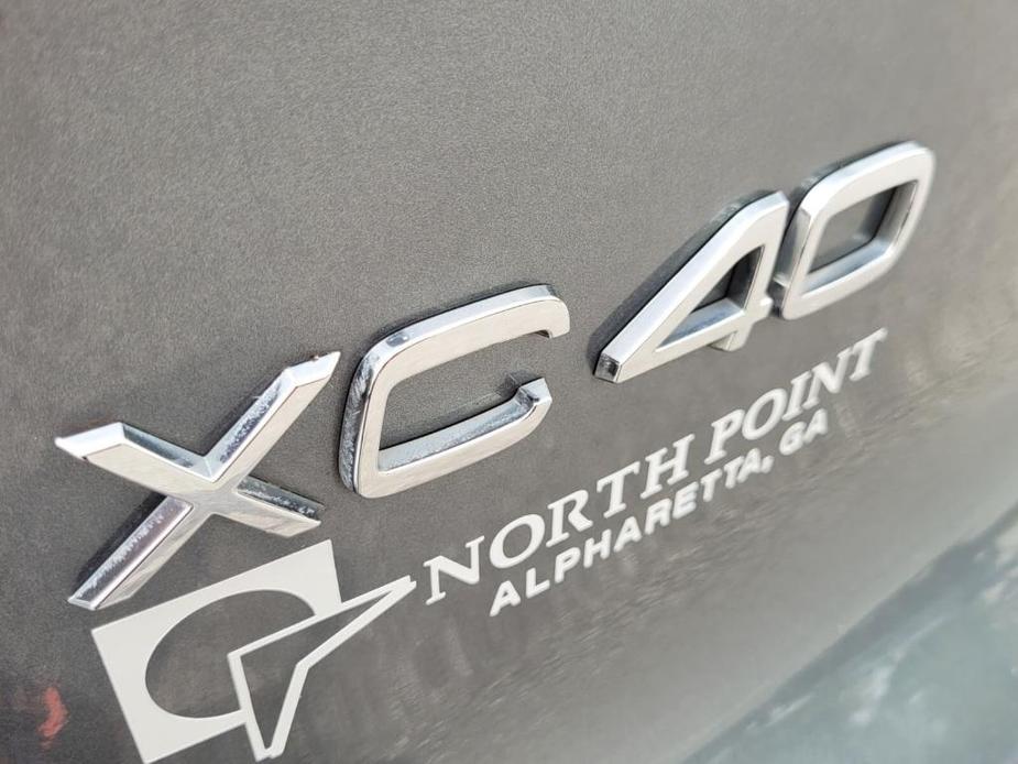 used 2019 Volvo XC40 car, priced at $27,991
