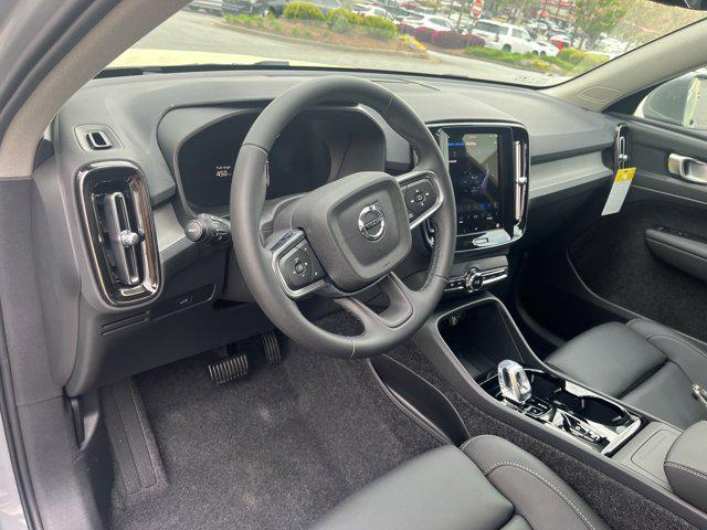 new 2025 Volvo XC40 car, priced at $46,795