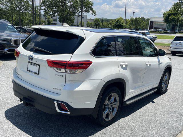 used 2018 Toyota Highlander Hybrid car, priced at $27,397